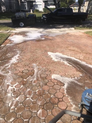 Window-Cleaner-Melbourne-FL-4 (1) (1)